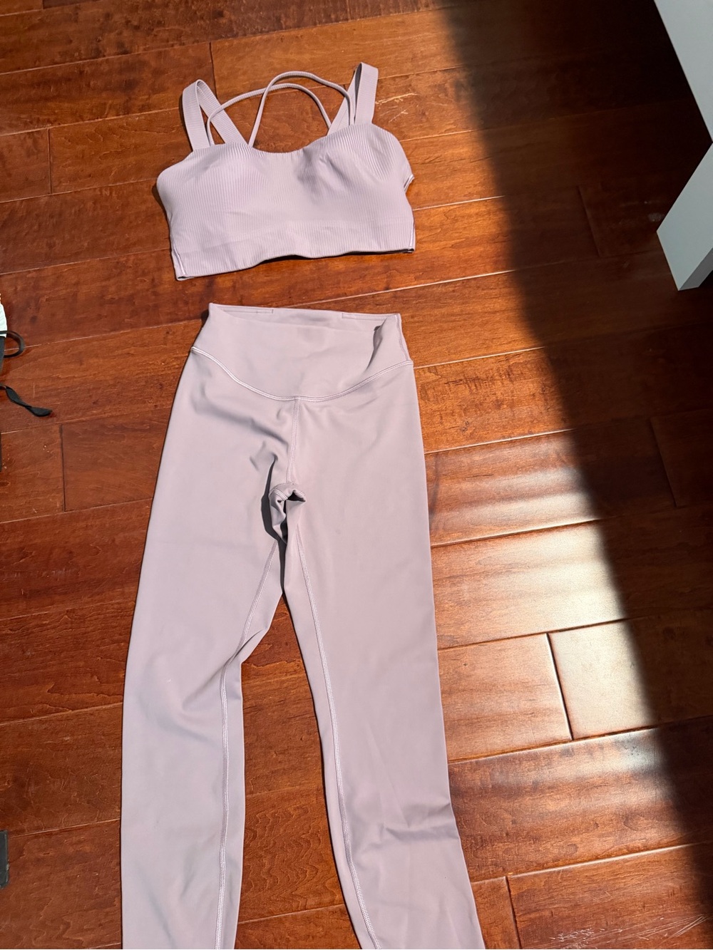 lululemon athletica Two-Piece Active Set - Pale Mauve